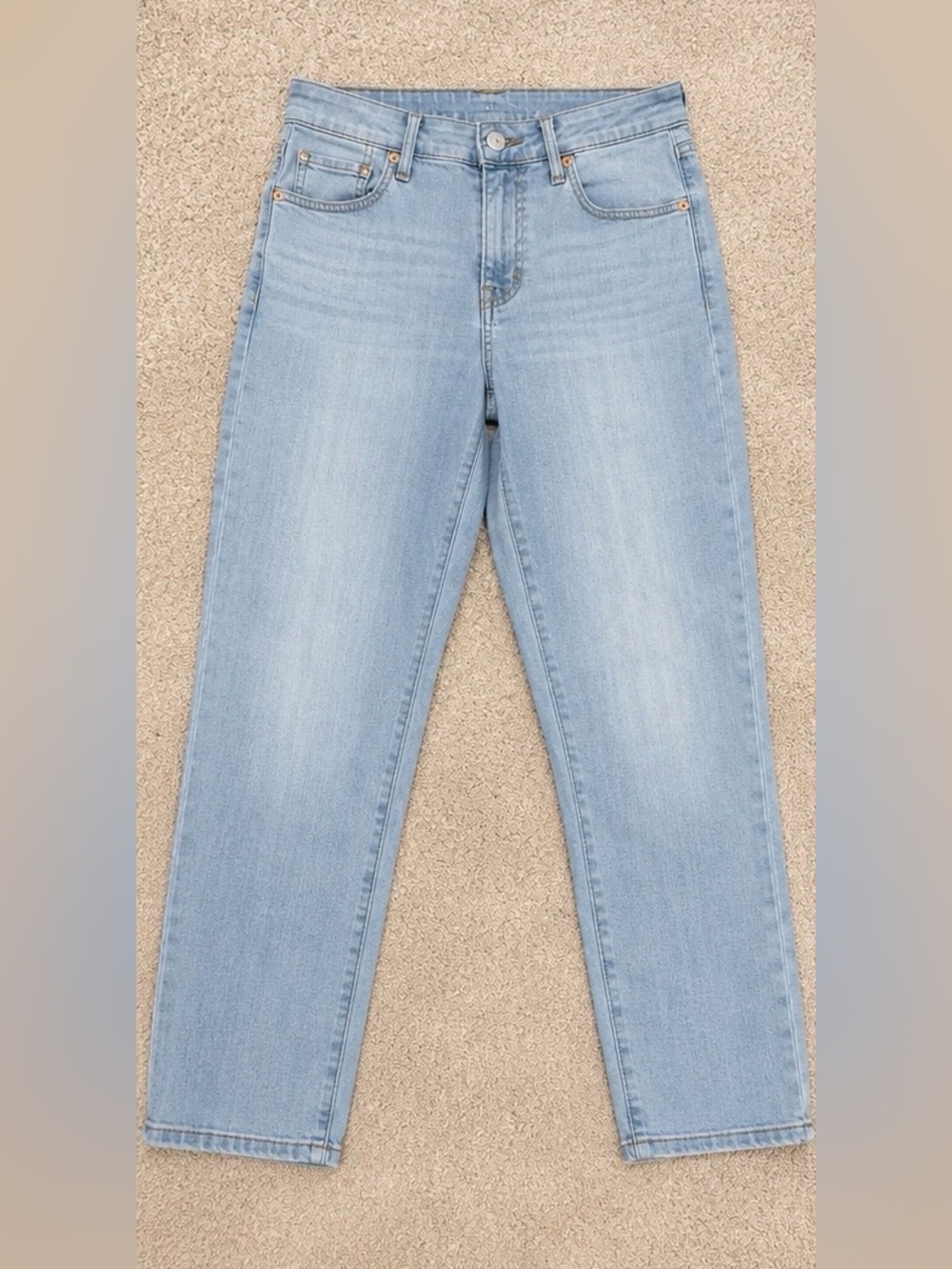 Levi’s Denizen High Rise Ankle Straight Jeans Light Wash Size 8 W29